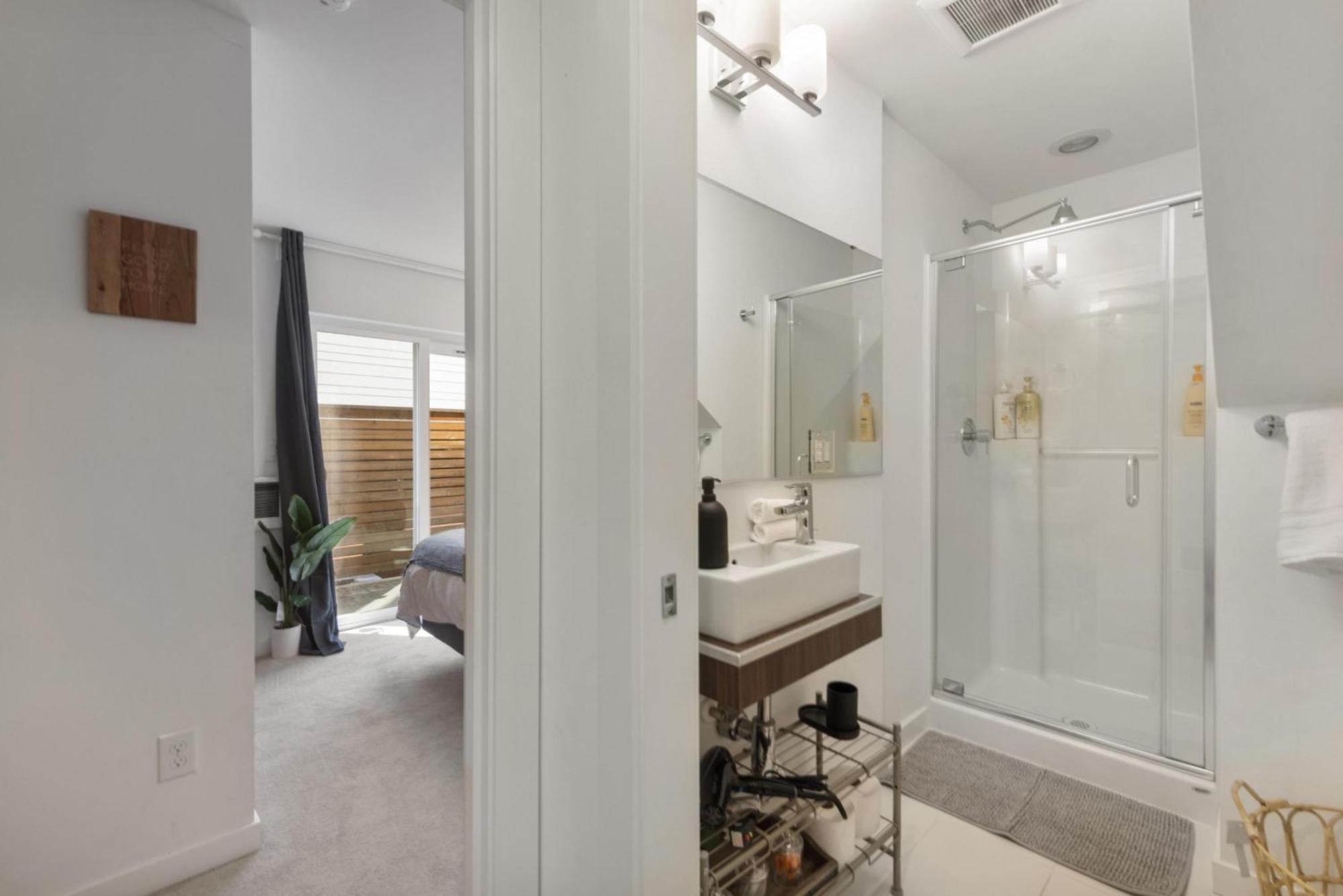 Urban Humble Abode Villa Seattle Exterior photo